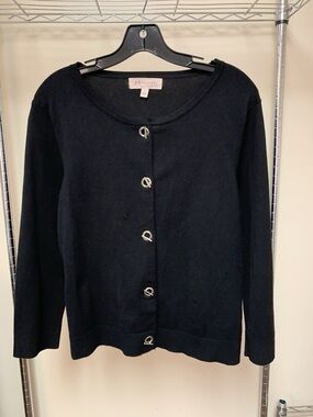 Chic Black Sweater
